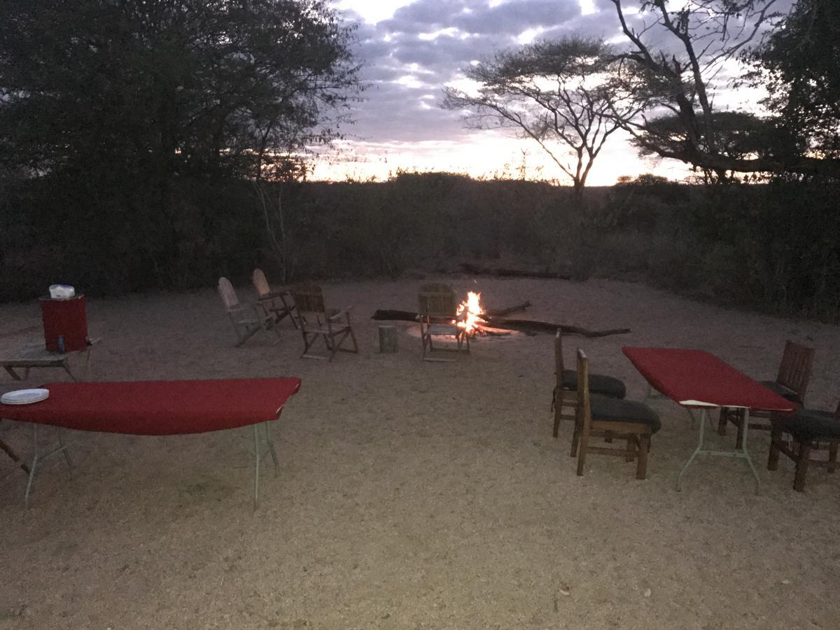 Mabata Makali Luxury Tented Camp Ilusi Buitenkant foto